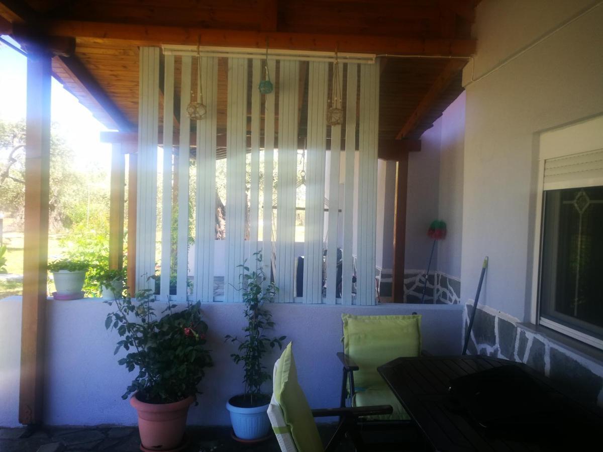 Cristi Apartments Skala Rachoni  Екстер'єр фото
