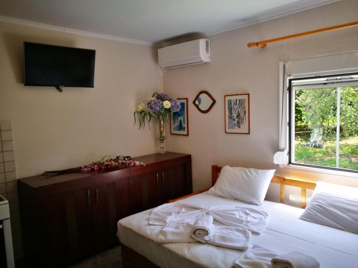 Cristi Apartments Skala Rachoni  Екстер'єр фото